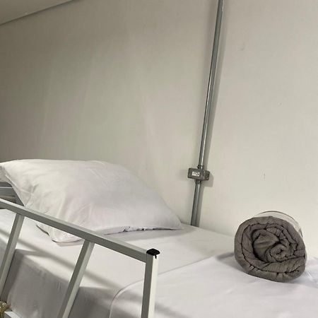 Hostel Amor Por Sp Bras - Pari - Feira Da Madrugada - Expo Center Norte Сан-Пауло Экстерьер фото